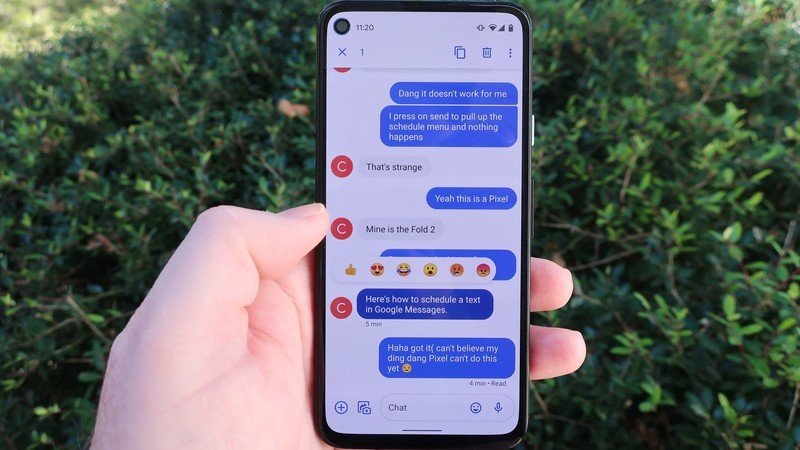  Messaging App New Features: Beyond Emojis and GIFs