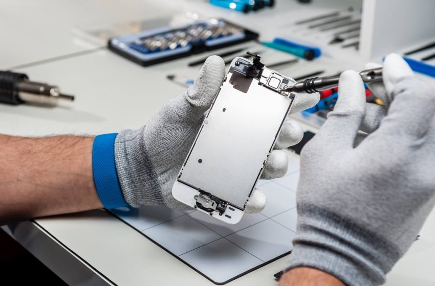  Phone Repair in Glasgow: Restoring Connectivity, One Device at a Time