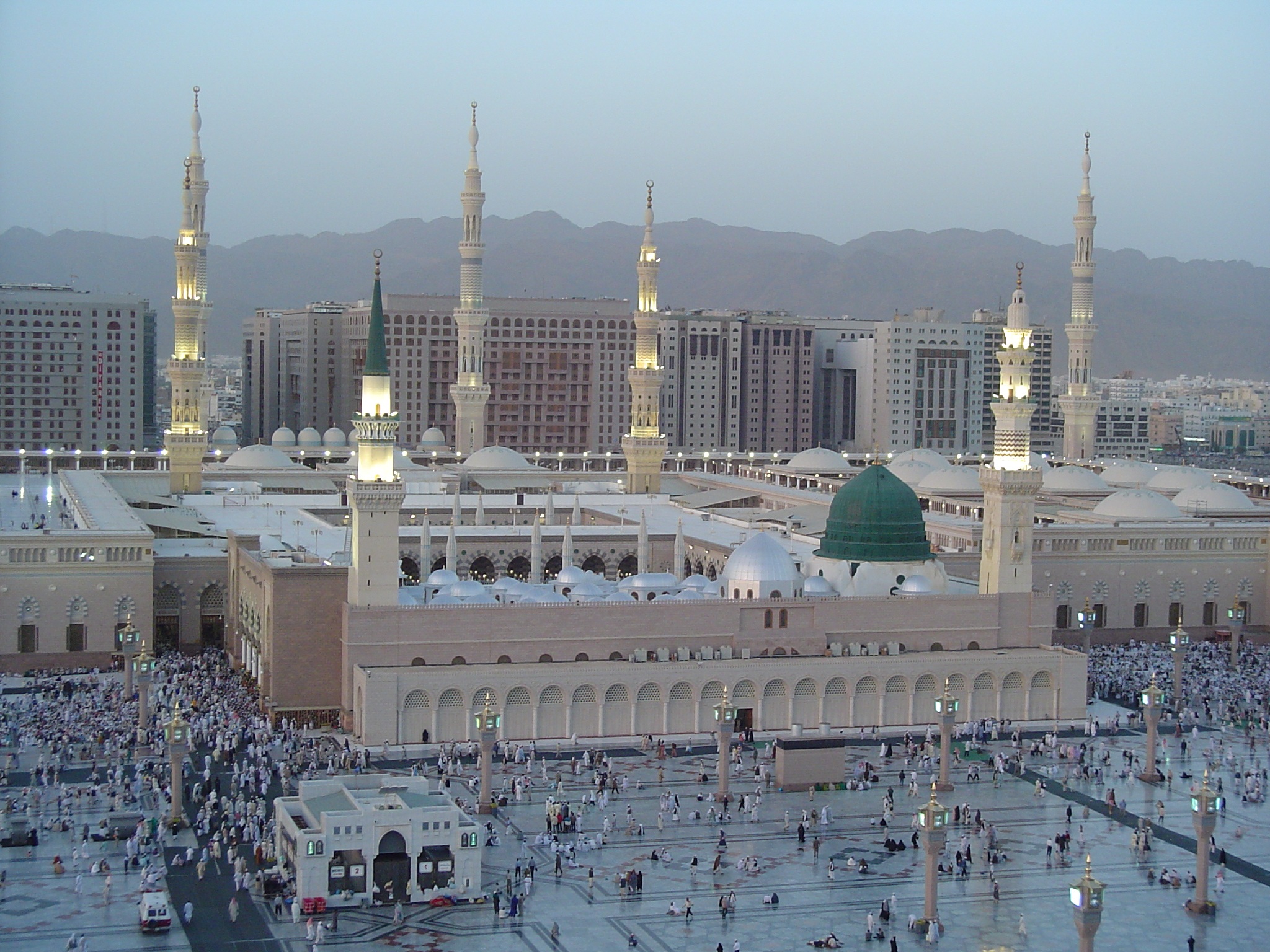 Discover the Range of Umrah Packages Tailored for Your Journey