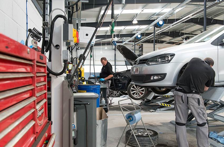  What is MOT and how car service is helpful to clear this test?