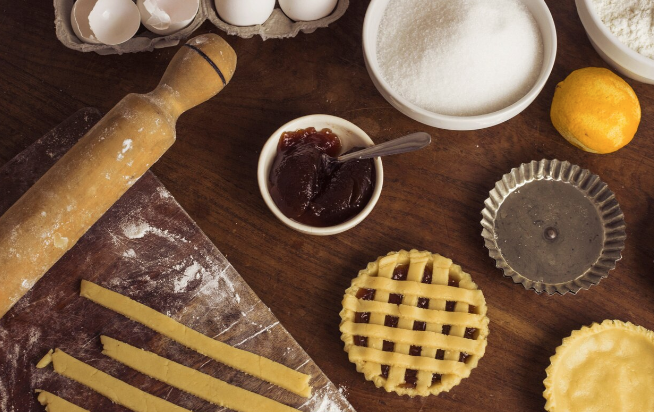  The Best Tools for Running a Successful Bakery