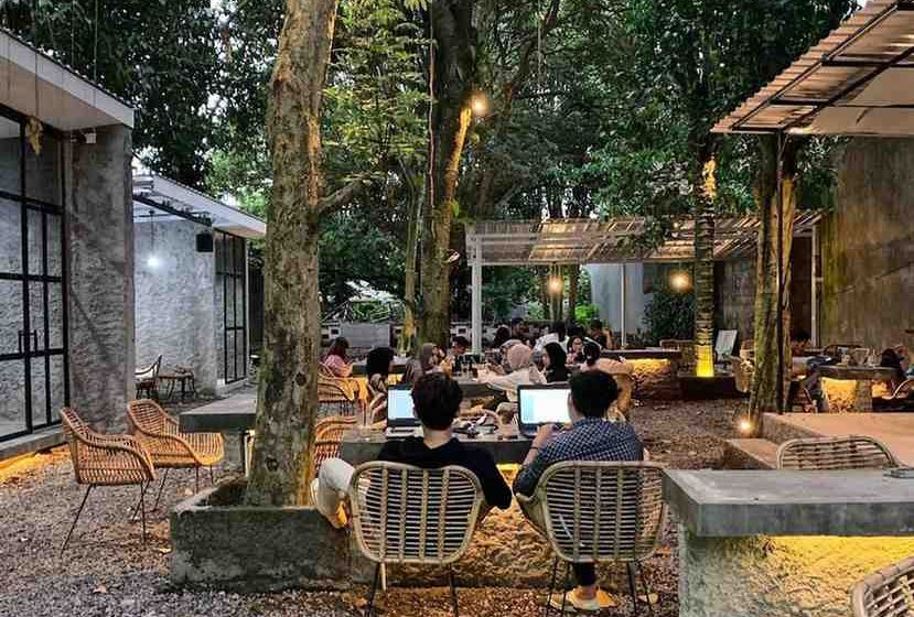  Kastem Space Jogja: Tempat Nongkrong di Jogja Populer