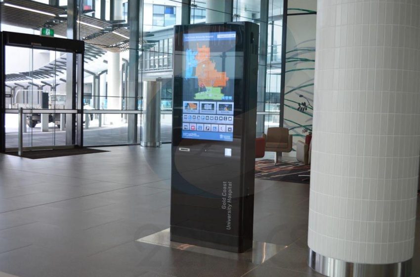  Enhancing User Experience with Smart Digital Signage Technologies