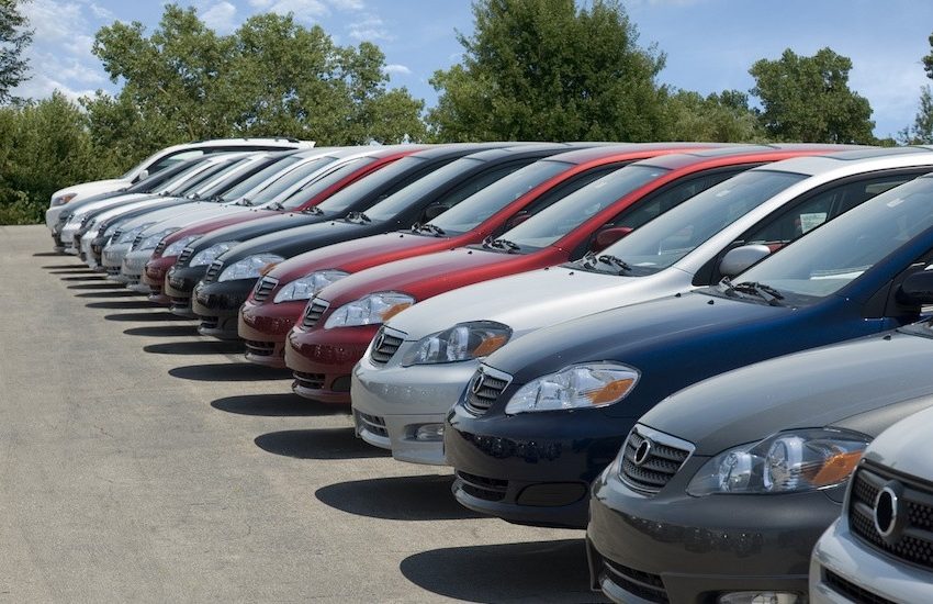  How to Increase the Resale Value of Your Used Car in Lahore?