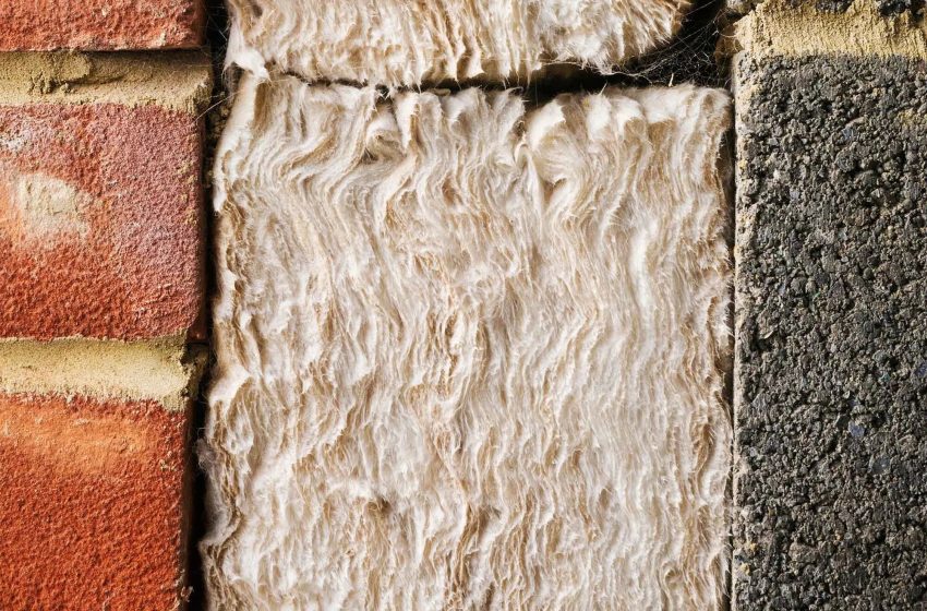  Why Do 9 Out of 10 Homeowners Hire a Wall Insulation Contractor for Retrofits?