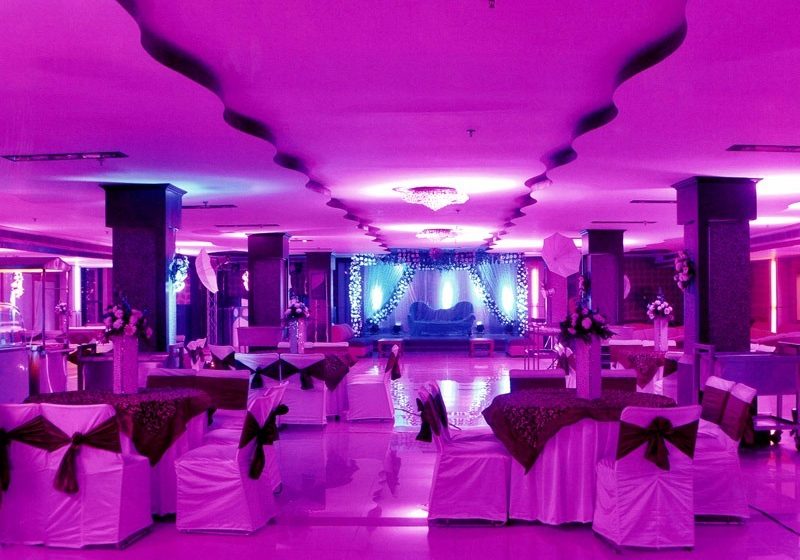  Celebrate Your Dream Wedding: Why Banquet Halls in Mayapuri Are the Perfect Choice