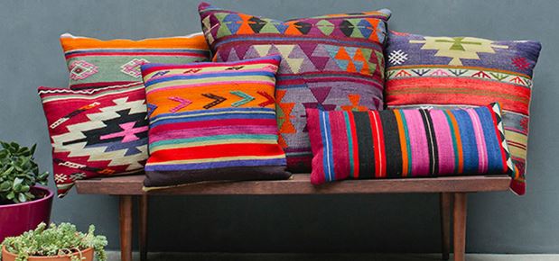  Discover Timeless Elegance at Kilim Pillows Store: Handcrafted Kilim Pillows for Every Space