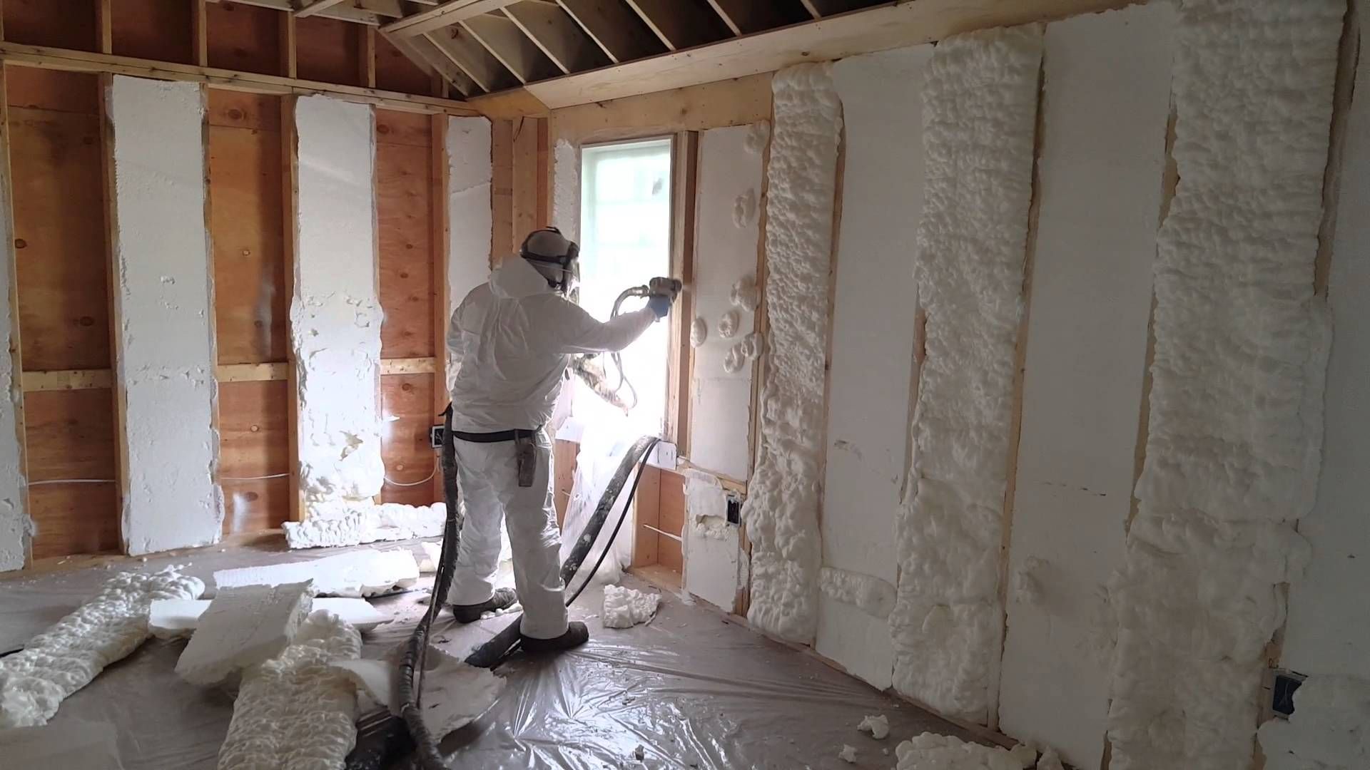 Advantages of Spray Foam Insulation Over Traditional Methods