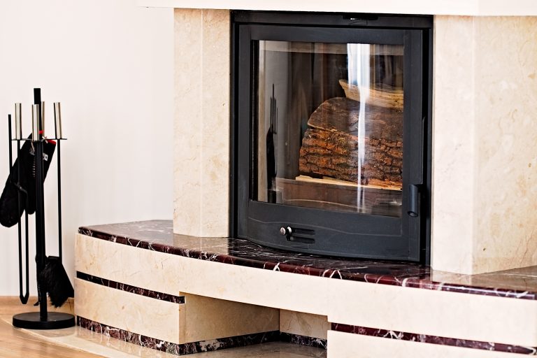  Different Types of Fireplace Doors and Their Advantages: