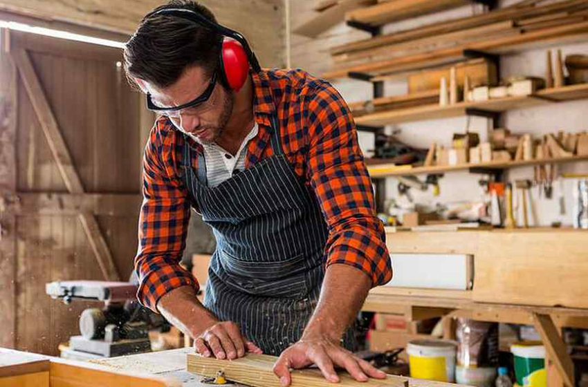  Quick and Affordable Carpenter Near Me In Dubai – We Handle All Your Carpentry Needs