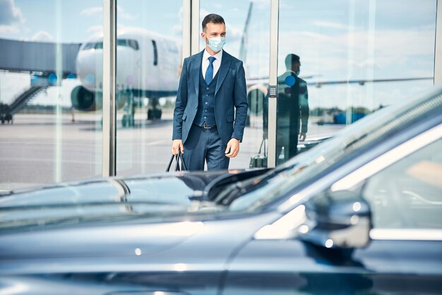  Airport Limo Services with Elite Transportation and Limousine in the Twin Cities