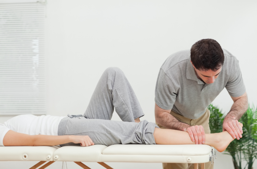  How A Chiropractor Can Help Alleviate Shoulder And Knee Pain