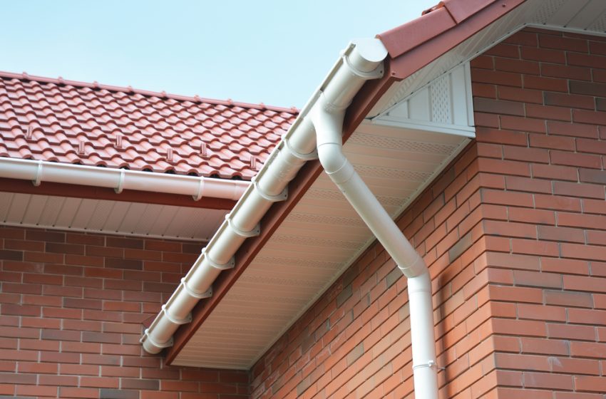  How to Maintain Your Fascias and Soffits for a Longer-Lasting Roof