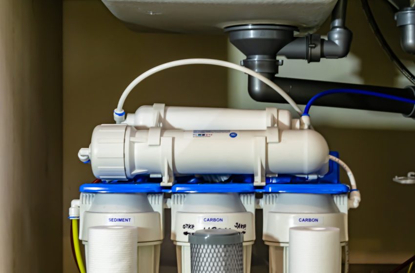  8 Benefits of Using a Reverse Osmosis Water Filtration System for Homes