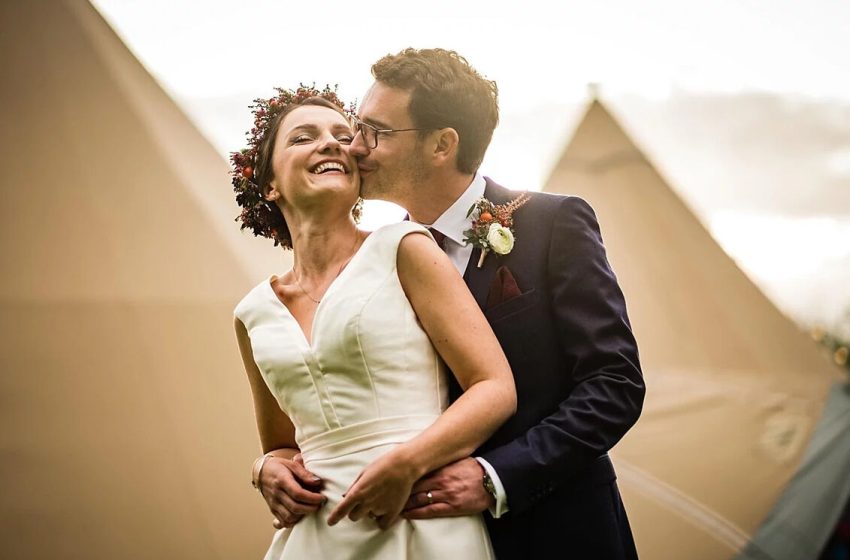  The Ultimate Guide to Finding a Wedding Photographer Dorset