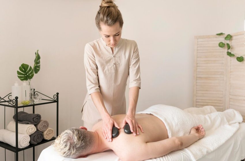  Pourquoi Opter pour le Massage Lomi Lomi: Un Voyage de Détente et de Guérison