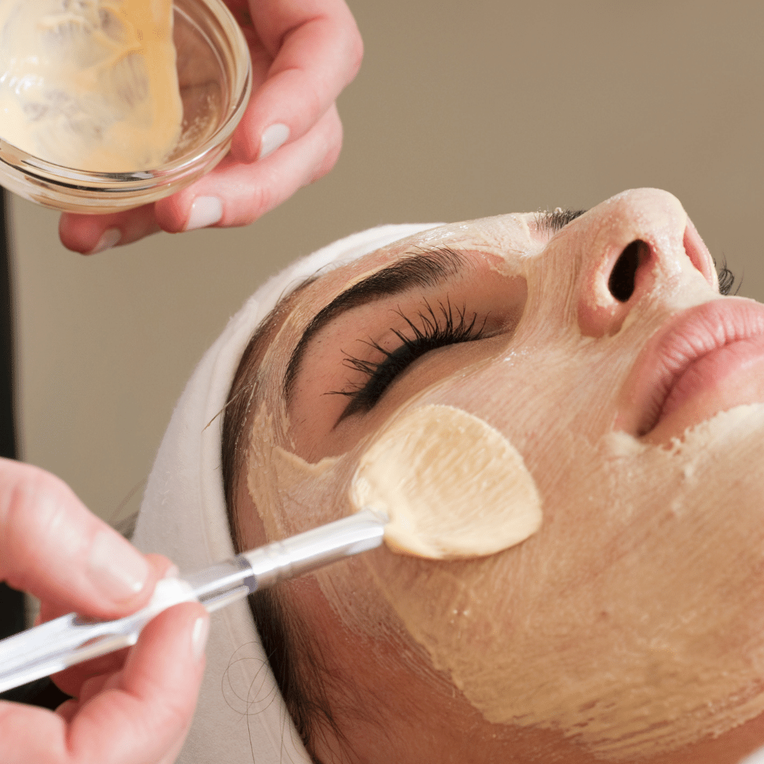 Red Carpet Facial: Flawless Skin in Just One Session