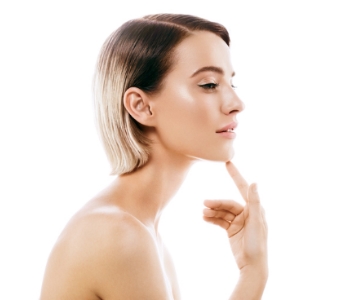 Achieving a Sleeker Jawline: The Benefits of Double Chin Liposuction