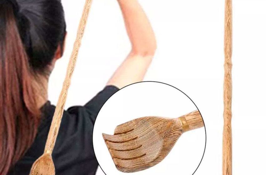  5 Reasons Why You Need a Wooden Back Scratcher in Your Life