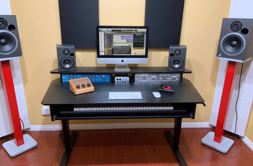  Understanding How to Maximize Your Workflow with the Right Mastering Desk