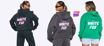  How to Create a Relaxed Yet Stylish Look with the White Fox Hoodie