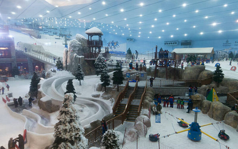  Thrilling Ski Adventures at Snow Classic Ski Dubai