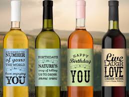  Have a great time with personalised wine bottles