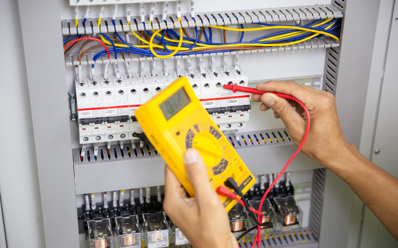  Preparing Your Home for Dubai: Electrical Maintenance Tips for Dubai Residents